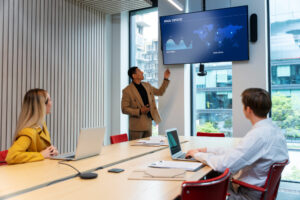 Berapa Biaya Smart Meeting Room